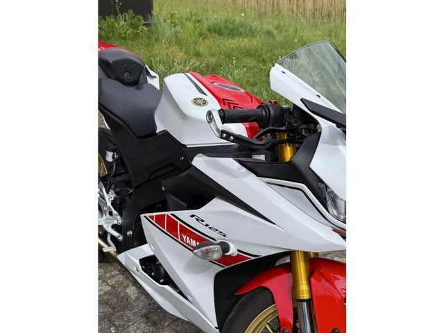 yamaha - yzf-r-125-world-gp-60th-anniversary