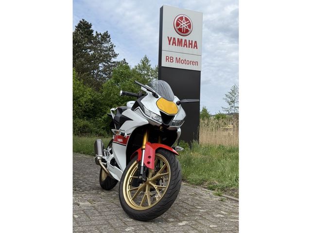 yamaha - yzf-r-125-world-gp-60th-anniversary