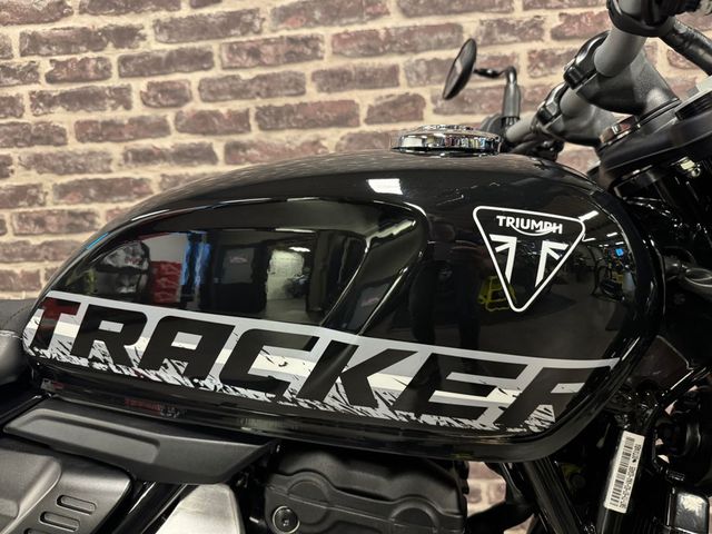 triumph - tracker-400