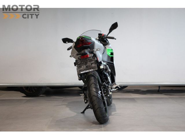 kawasaki - ninja-e-1