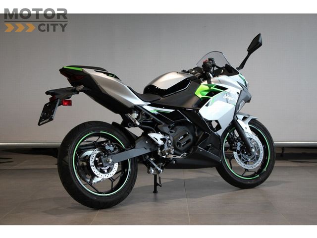 kawasaki - ninja-e-1