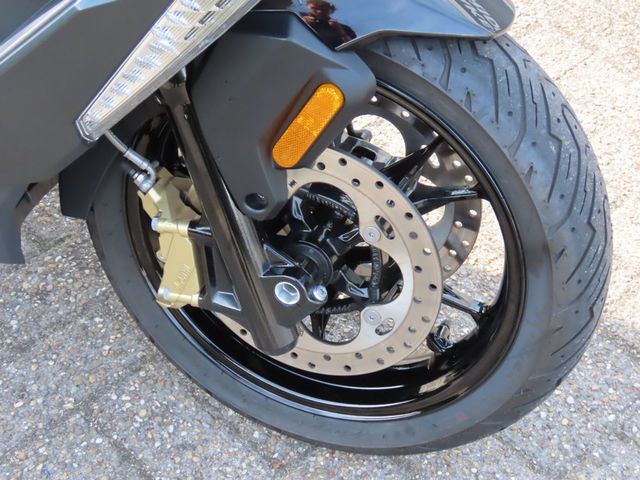 bmw - c-400-gt