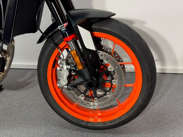 ktm - 890-duke-gp