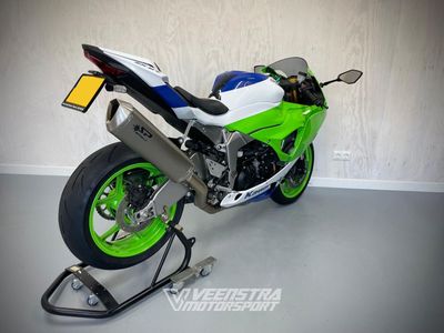 KAWASAKI NINJA ZX-6R 40TH ANNIVERSARY EDITION PERFORMANCE – foto 4