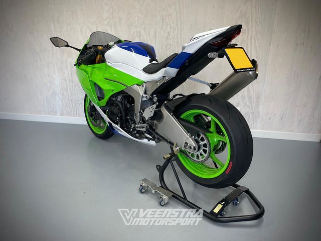 kawasaki - ninja-zx-6r-40th-anniversary-edition-performance