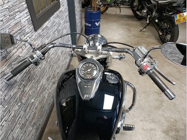 suzuki - vl-800-volusia