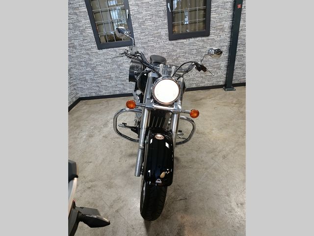 suzuki - vl-800-volusia