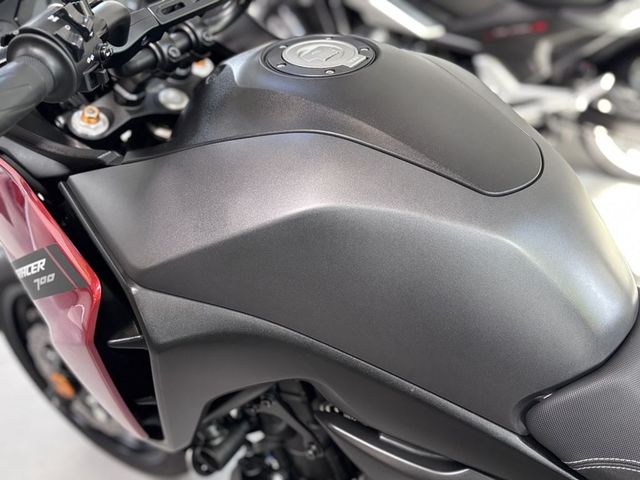 yamaha - tracer-7