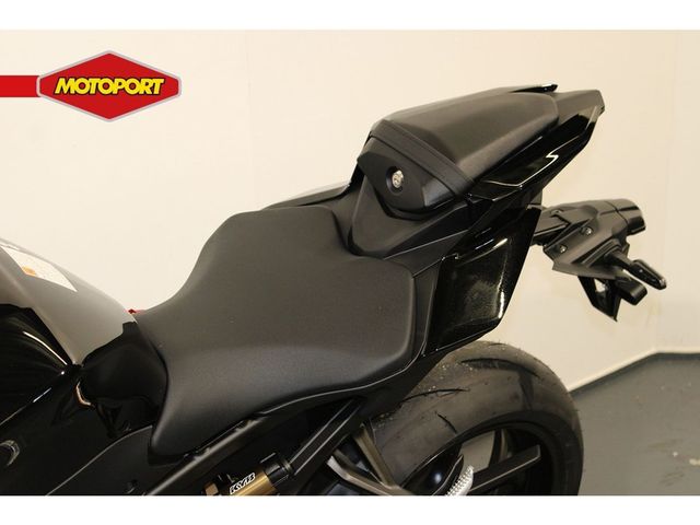 yamaha - yzf-r9