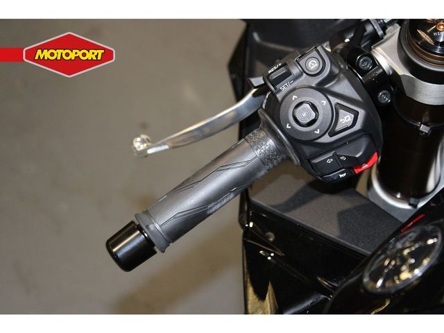yamaha - yzf-r9