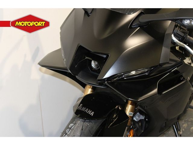yamaha - yzf-r9