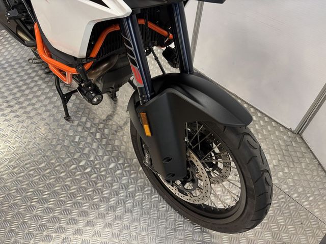 ktm - 1090-adventure-r