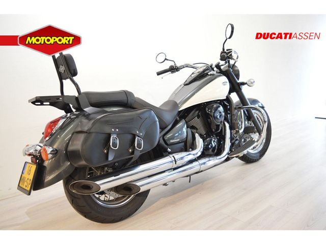 kawasaki - vn-900-classic