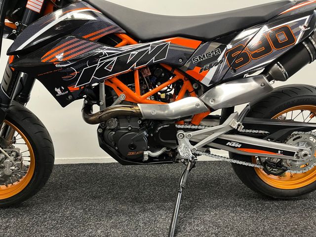 ktm - 690-supermoto-r