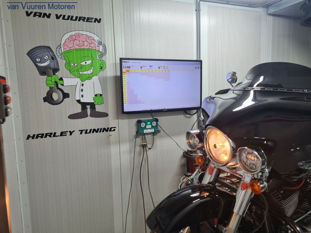 harley-davidson - switchback-fld-dyna