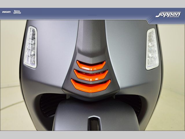 vespa - gts-125-supersport