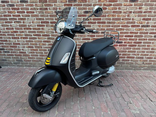 vespa - gts-super-tech-300
