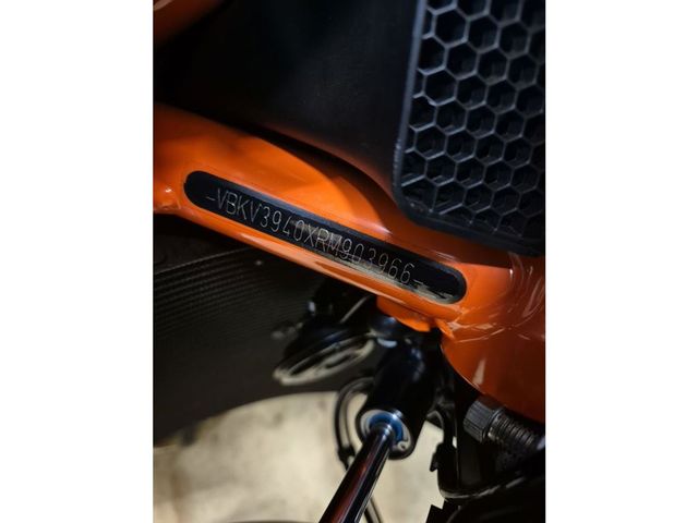 ktm - 1390-super-duke-r-evo