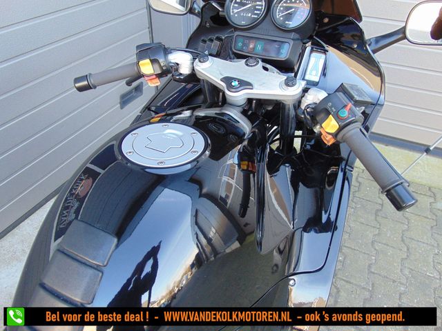 bmw - r-1100-rs