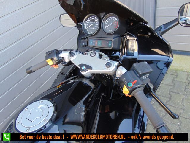 bmw - r-1100-rs