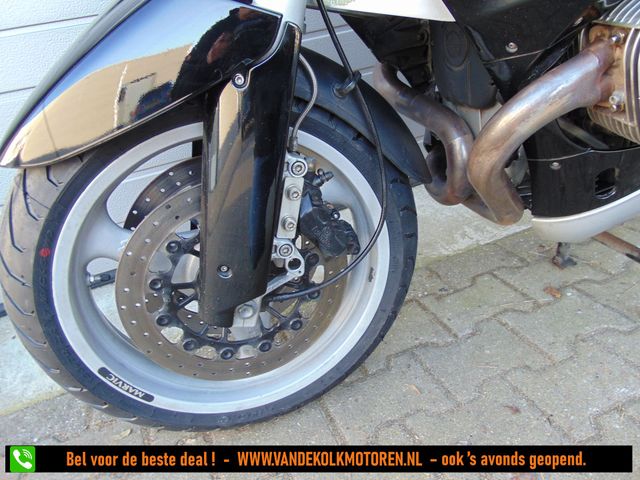 bmw - r-1100-rs