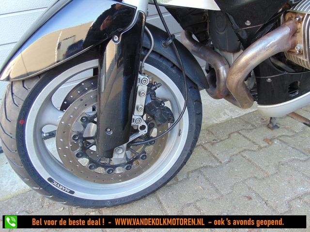 bmw - r-1100-rs