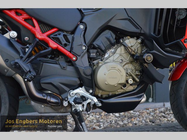 ducati - multistrada-v4-s-pikes-peak