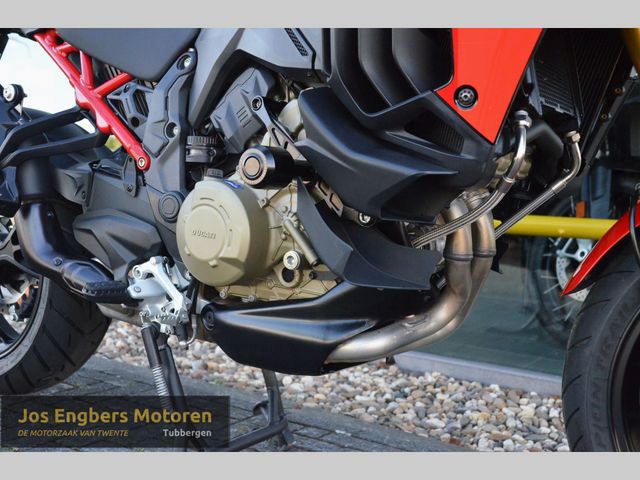 ducati - multistrada-v4-s-pikes-peak