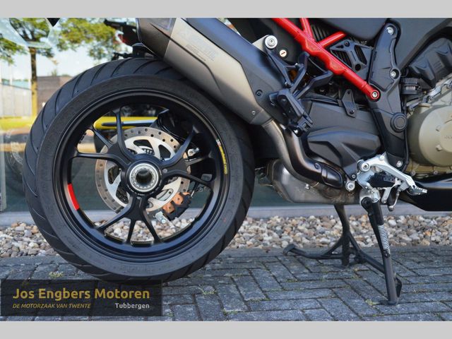 ducati - multistrada-v4-s-pikes-peak