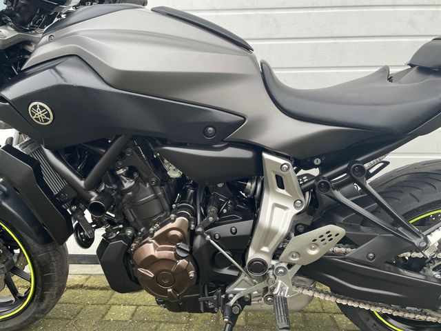 yamaha - mt-07-abs
