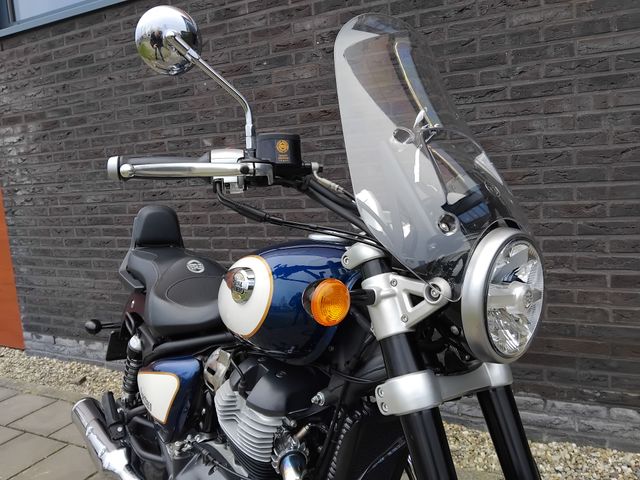 royal-enfield - super-meteor-650
