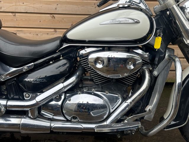 suzuki - vl-800-volusia