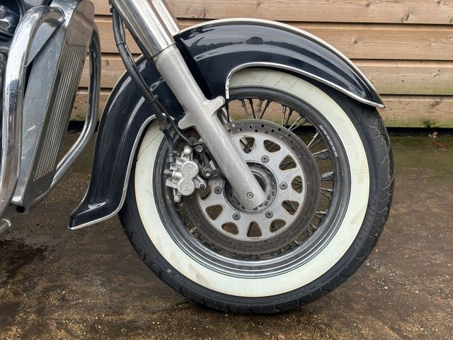 suzuki - vl-800-volusia