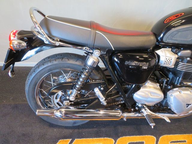triumph - bonneville-t-100