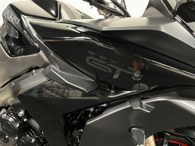 suzuki - gsx-s-1000-gt