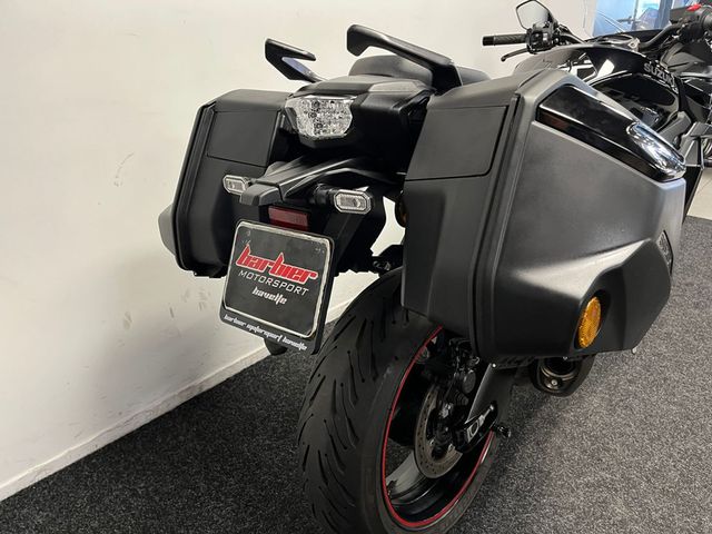 suzuki - gsx-s-1000-gt