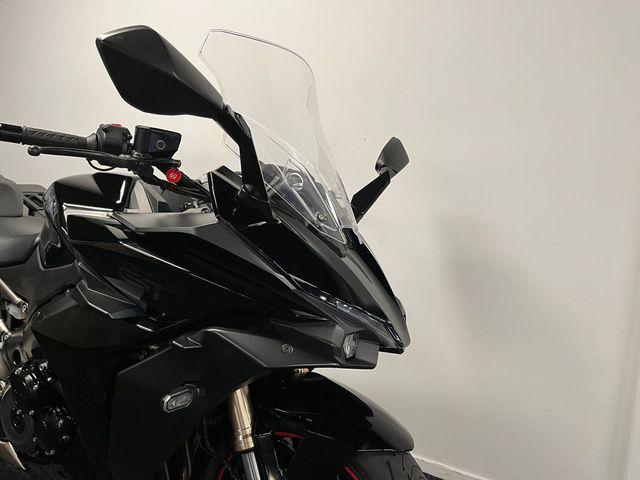 suzuki - gsx-s-1000-gt
