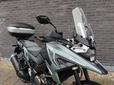 SUZUKI V-STROM 1050 – foto 4