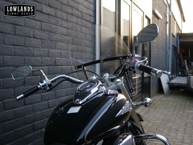 suzuki - vl-800-volusia