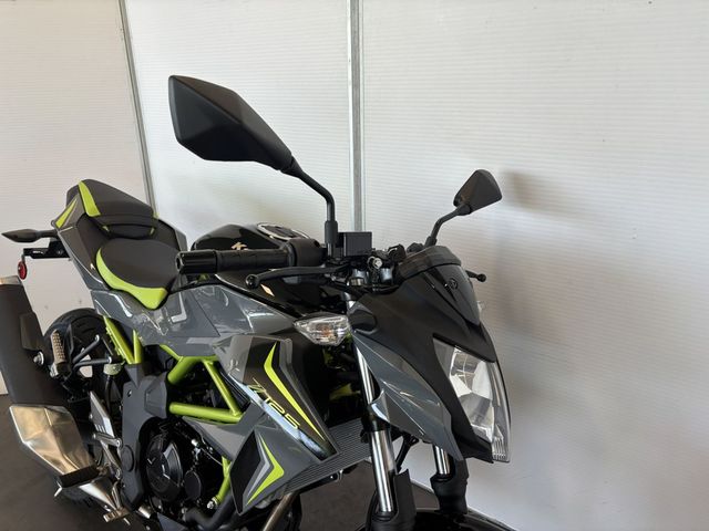 kawasaki - z125