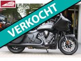 INDIAN MOTORCYCLE CHALLENGER DARK HORSE
