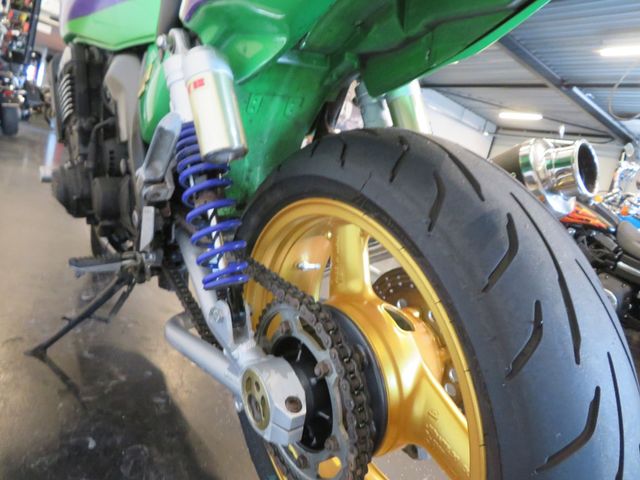 kawasaki - zrx-1100