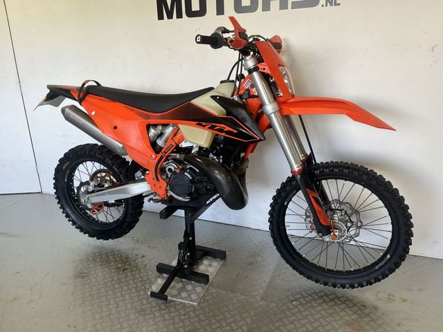 ktm - 300-exc-six-days