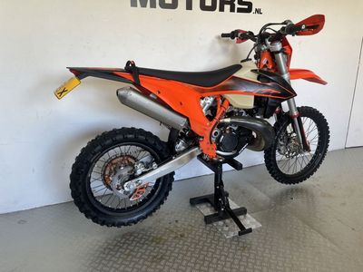 KTM 300 EXC SIX DAYS – foto 3