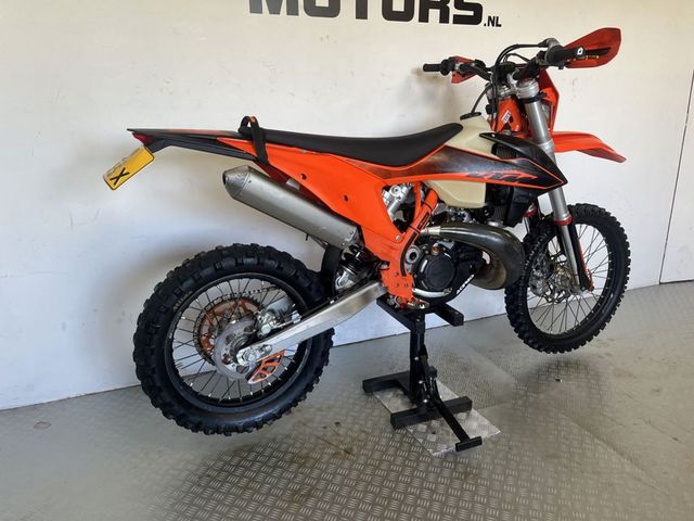 ktm - 300-exc-six-days