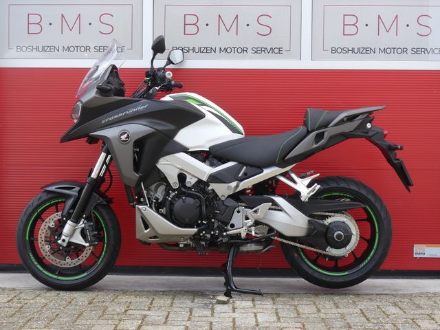 honda - vfr-800-x-crossrunner-abs