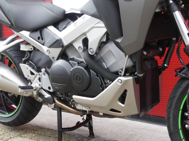 honda - vfr-800-x-crossrunner-abs