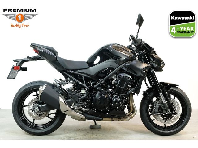 kawasaki - z900