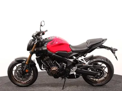 HONDA CB 650 R – foto 4