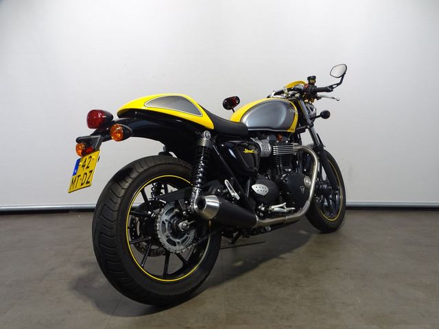 triumph - street-cup